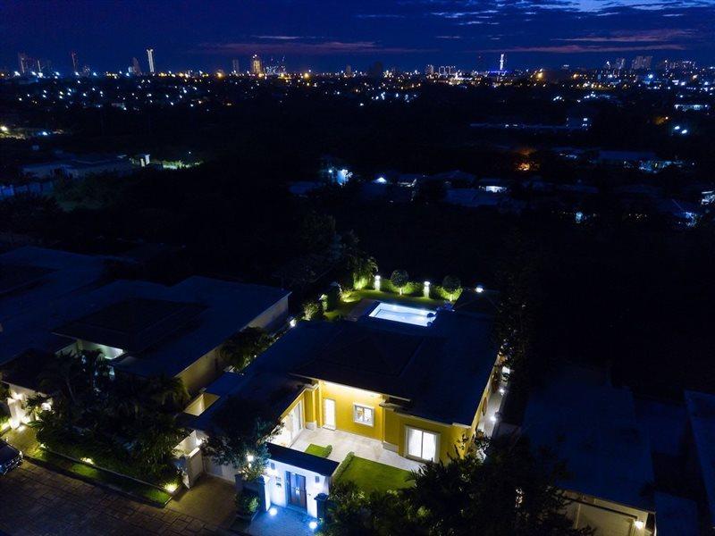 Luxury Pool Villa 604 4Br 8-10 Persons Nong Prue Exteriör bild